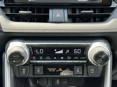 Used 2022 Toyota RAV4 XLE w/ Convenience Package AWD/4WD image 15