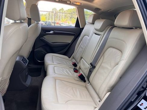 Used 2015 Audi Q5 2.0T Premium Plus w/ Technology Package AWD/4WD image 17