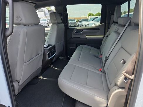 New 2026 GMC Sierra 1500 SLT w/ SLT Premium Plus Package AWD/4WD image 11