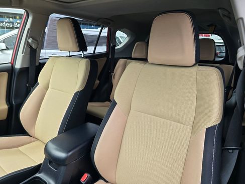 Used 2016 Toyota RAV4 XLE w/ Convenience Package AWD/4WD image 22