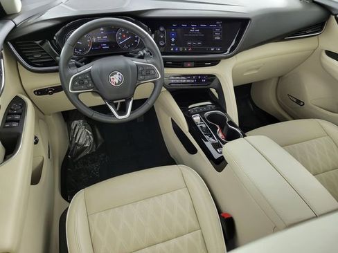 Used 2023 Buick Envision Avenir image 32