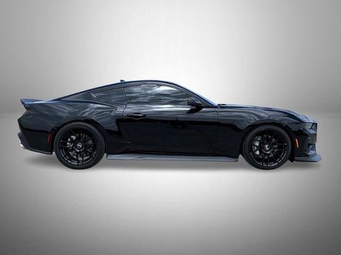 Certified 2025 Ford Mustang GT Premium RWD image 4