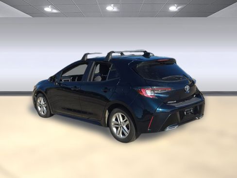 Used 2020 Toyota Corolla SE w/ Carpet Mat Package image 2