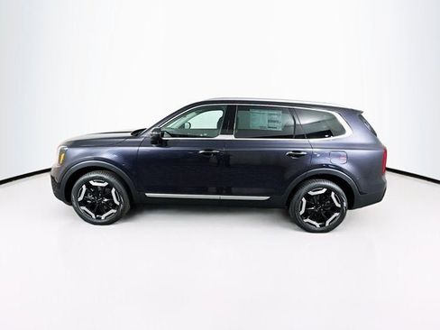 New 2025 Kia Telluride S image 8