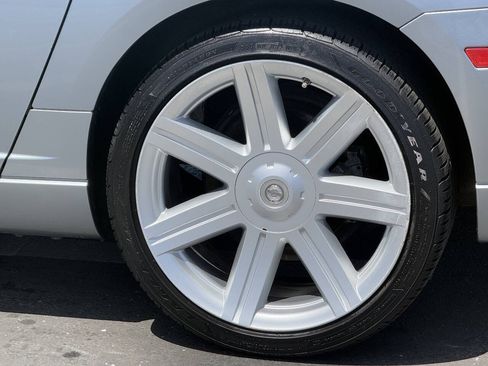 Used 2004 Chrysler Crossfire Coupe RWD image 16