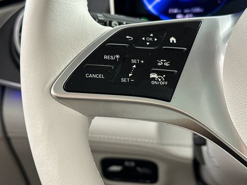 Certified 2025 Mercedes-Benz EQE 350+ 4MATIC SUV image 30
