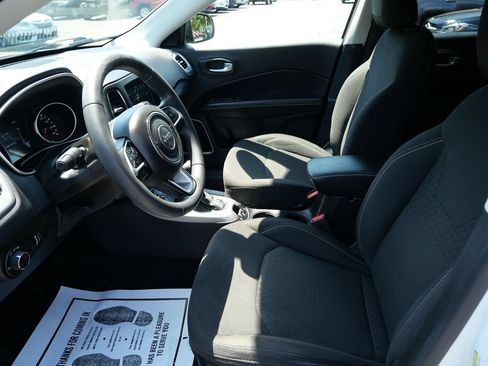 Used 2020 Jeep Compass Sport w/ Tech Group AWD/4WD image 10