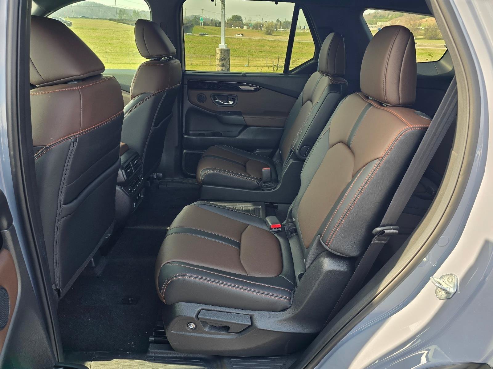 New 2026 Honda Pilot TrailSport image 12