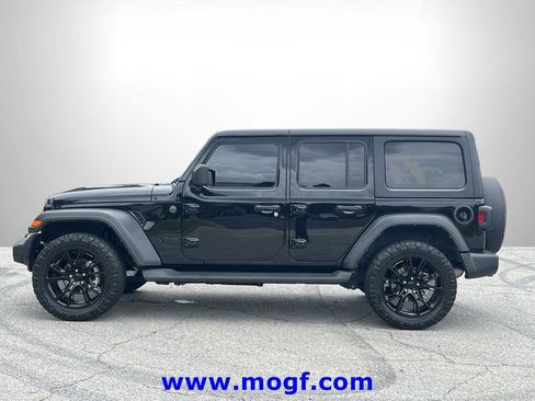 Used 2022 Jeep Wrangler Unlimited Sport AWD/4WD image 23