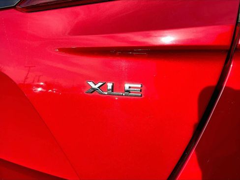 Certified 2020 Toyota Prius Prime XLE image 9