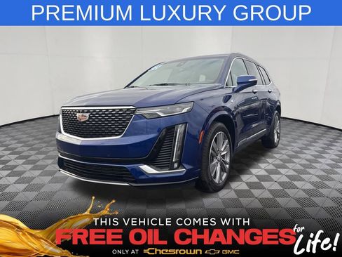 Used 2025 Cadillac XT6 Premium Luxury image 1