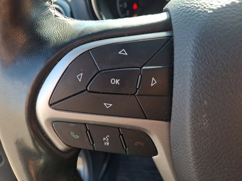 Used 2021 Jeep Grand Cherokee High Altitude image 22