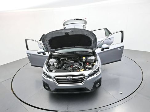 Used 2019 Subaru Outback 3.6R Limited w/ Popular Package #2 AWD/4WD image 57