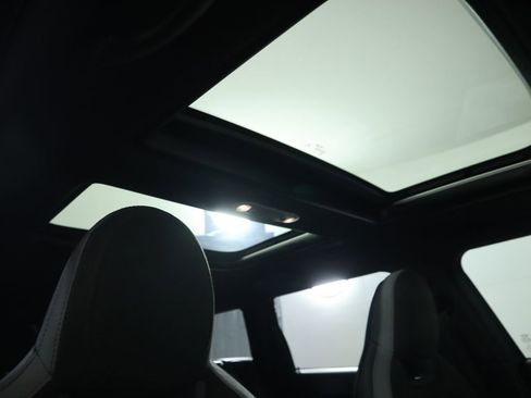 Used 2020 MINI Cooper Clubman John Cooper Works w/ JCW Launch Edition image 19