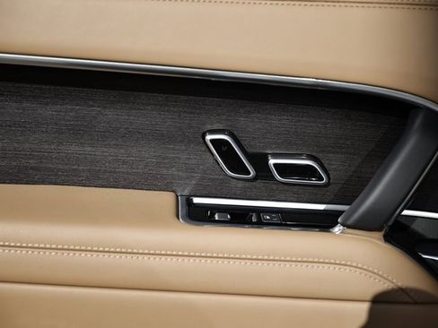 New 2025 Land Rover Range Rover Autobiography image 27