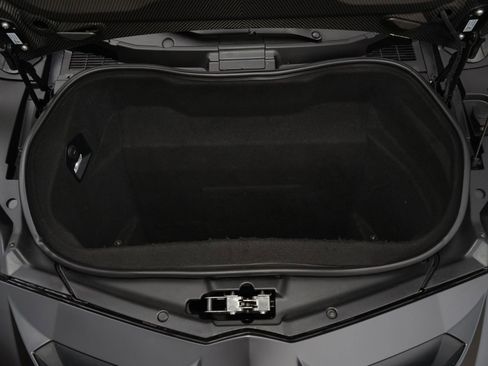 Used 2019 Lamborghini Aventador SVJ image 38