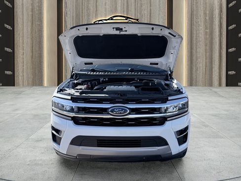 Used 2023 Ford Expedition Max Limited image 22