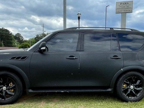 Used 2011 INFINITI QX56 2WD w/ Theater Pkg image 7