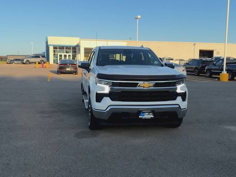 Certified 2024 Chevrolet Silverado 1500 LT w/ Texas Edition Plus RWD image 3