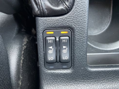 Used 2017 Subaru Crosstrek 2.0i Premium image 20