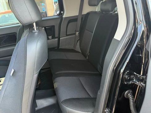 Used 2010 Toyota FJ Cruiser Sport Utility 2D image 18