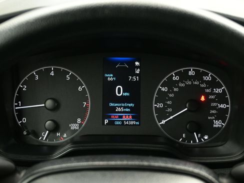 Used 2024 Toyota Corolla LE FWD image 22