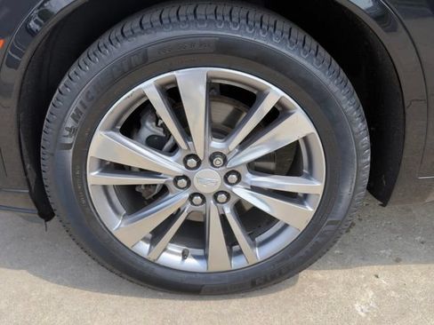 Used 2023 Cadillac XT6 Premium Luxury w/ LPO, Floor Liner Package AWD/4WD image 9
