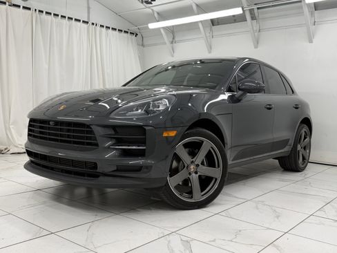 Certified 2021 Porsche Macan AWD/4WD image 7