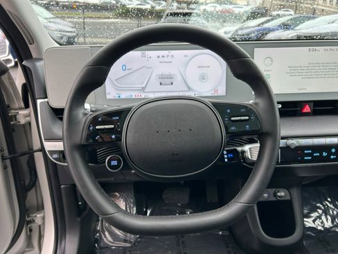 Used 2023 Hyundai Ioniq 5 Limited image 22