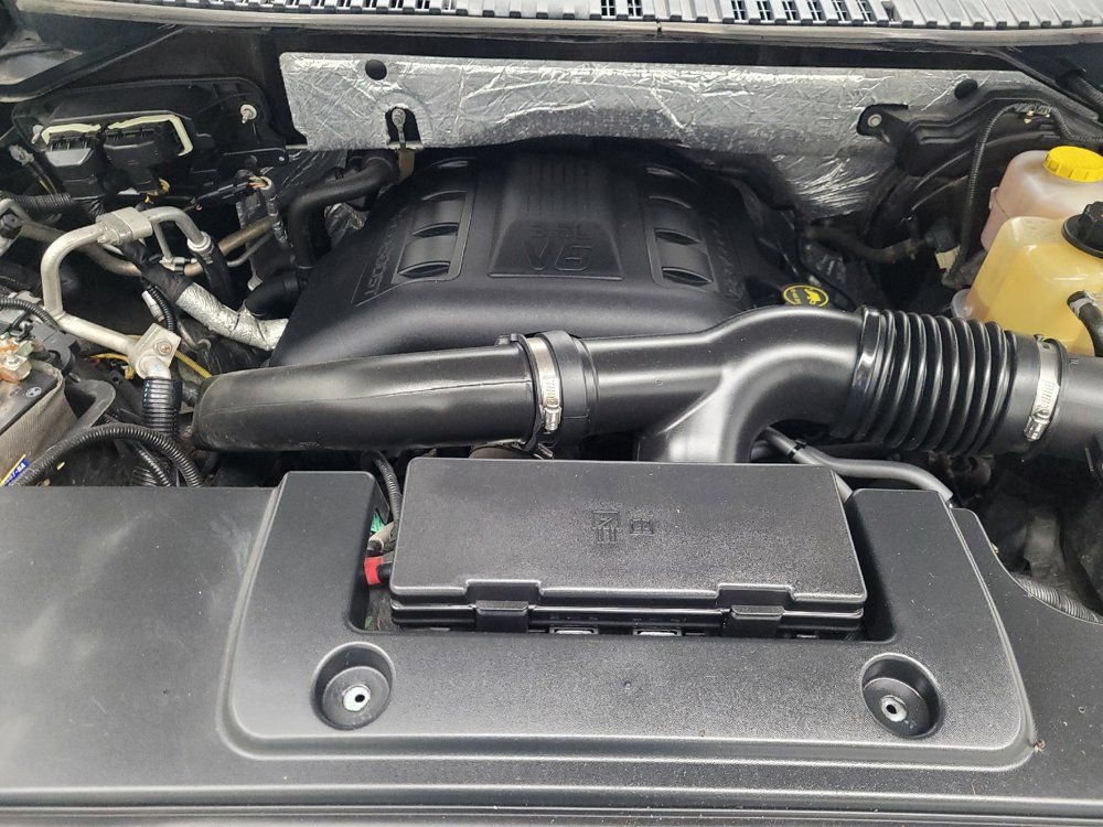 Used 2017 Ford Expedition Limited AWD/4WD image 30