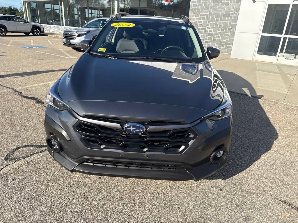 Used 2024 Subaru Crosstrek 2.0i Premium AWD/4WD image 6