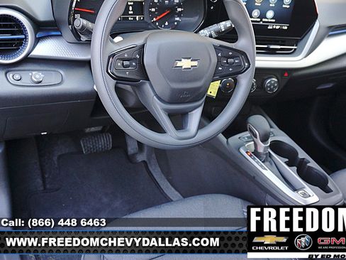 New 2026 Chevrolet Trax LS image 26