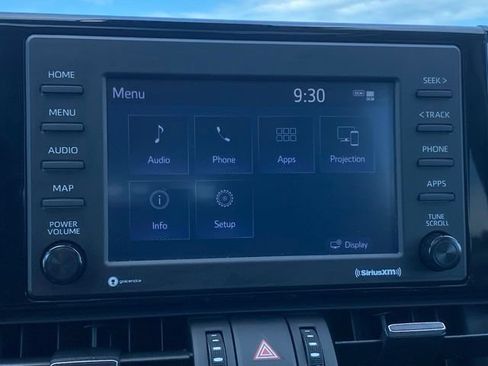 Certified 2022 Toyota RAV4 XLE Premium AWD/4WD image 18
