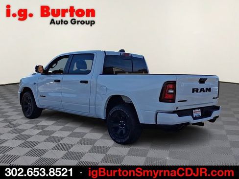 New 2026 RAM 1500 4x4 Crew Cab image 3