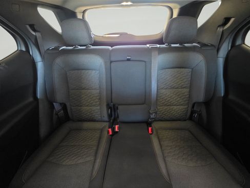 Used 2019 Chevrolet Equinox LT w/ Sun & Navigation Package FWD image 28