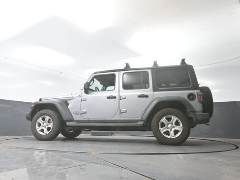 Used 2020 Jeep Wrangler Unlimited Sport S image 28