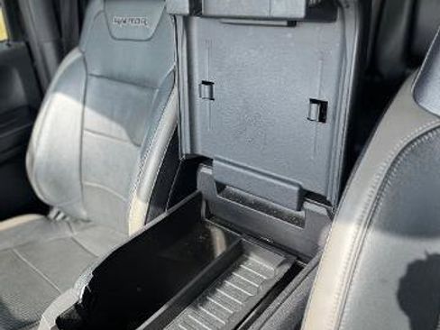 Used 2018 Ford F150 Raptor w/ Equipment Group 802A Luxury image 19