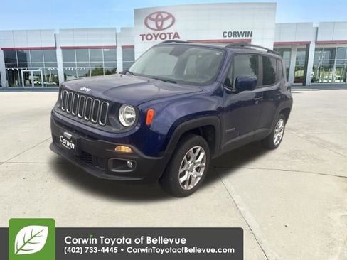 Used 2016 Jeep Renegade Latitude w/ Cold Weather Group AWD/4WD image 36
