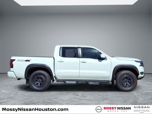 New 2026 Nissan Frontier PRO-4X w/ Pro Premium Package image 8
