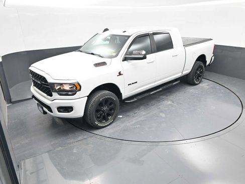 Used 2022 RAM 3500 Big Horn w/ Night Edition image 28