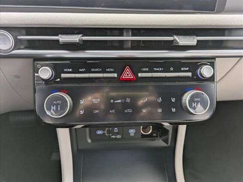 New 2026 Hyundai Tucson Limited image 20