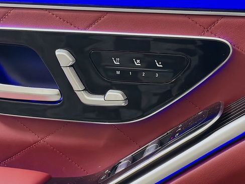 New 2026 Mercedes-Benz S 580 4MATIC Sedan image 24
