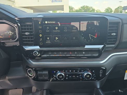 Used 2026 GMC Sierra 1500 SLT w/ SLT Premium Plus Package AWD/4WD image 24