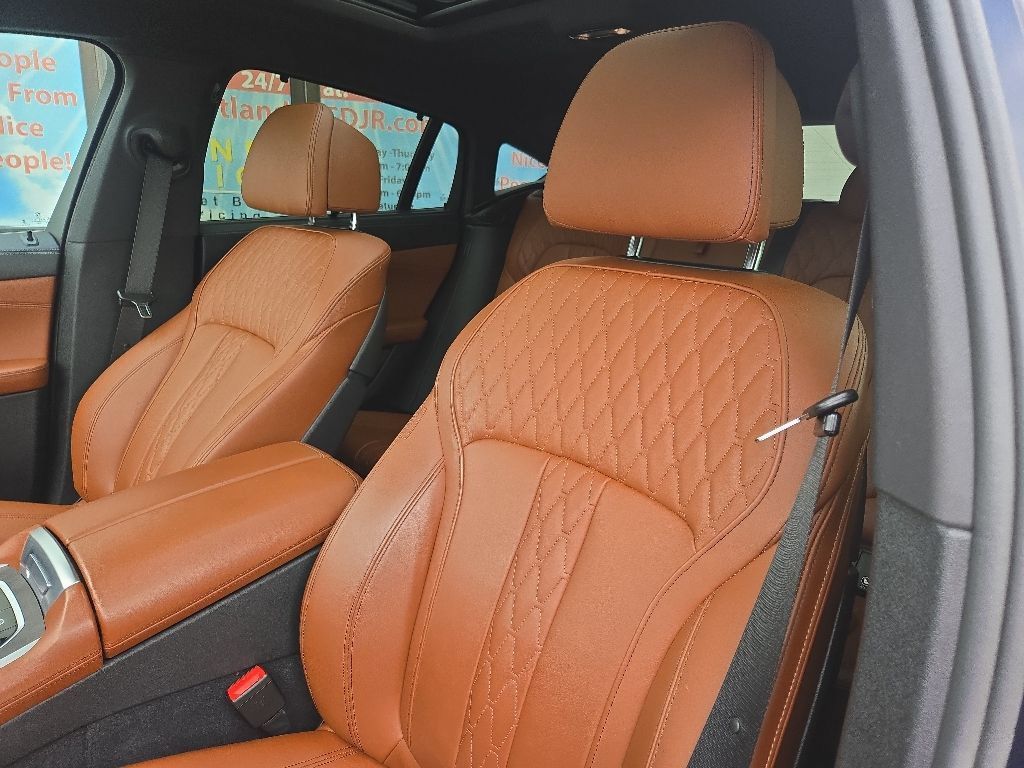 Used 2024 BMW X6 xDrive40i w/ Executive Package AWD/4WD image 35