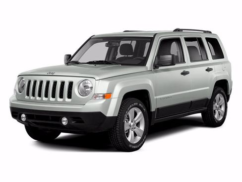 Used 2014 Jeep Patriot Sport w/ Power Value Group FWD image 1