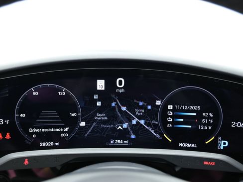 Used 2022 Porsche Taycan 4 Cross Turismo w/ Technology Package image 29