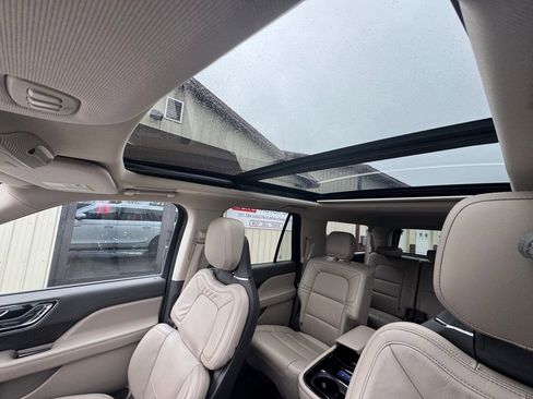 Used 2024 Lincoln Navigator L Reserve w/ Equipment Group 201A image 28