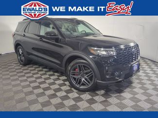 Certified 2025 Ford Explorer ST AWD/4WD video 1