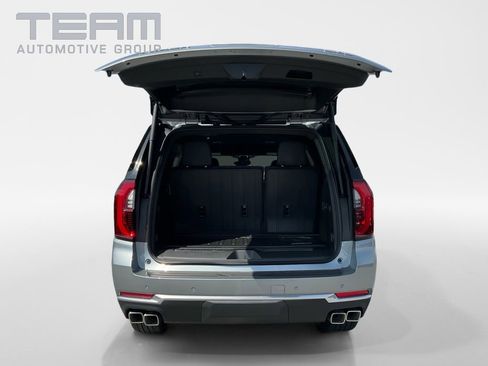 New 2026 GMC Yukon Denali w/ LPO, Floor Liner Package image 13