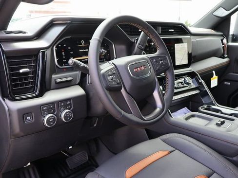 New 2026 GMC Sierra 2500 AT4 w/ AT4 Premium Plus Package AWD/4WD image 22